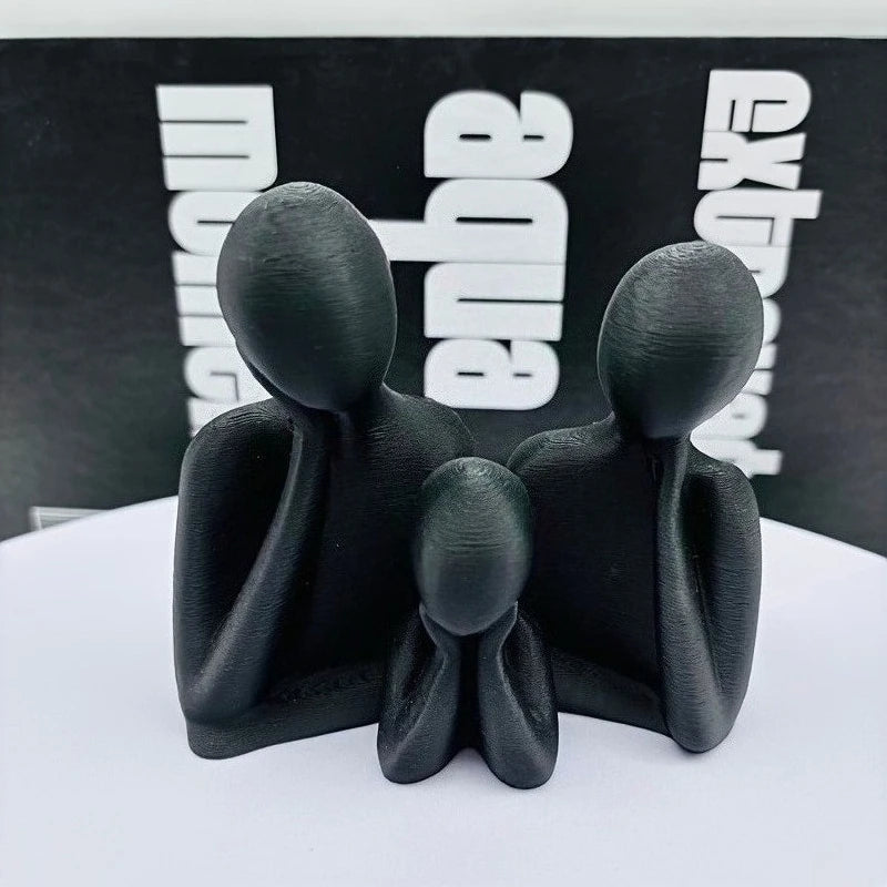 Escultura Decorativa de Familia de Tres – Estilo Minimalista