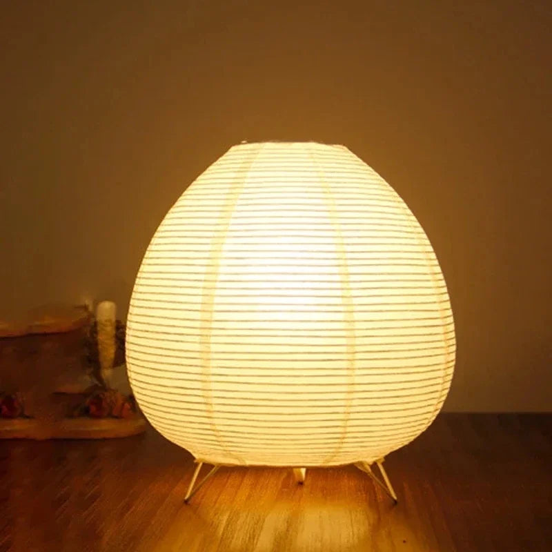 Lámpara LED Japonesa de Mesa – Estilo Linterna de Papel
